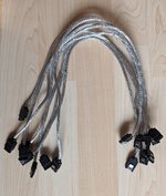 8x InLine 27305R SATA 6Gb Kabel rund, mit Lasche, 0,5m.jpg 8x InLine 27305R SATA 6Gb Kabel rund, mit Lasche, 0,5m.jpg