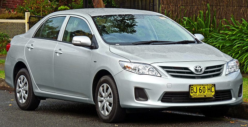 800px-2010-2011_Toyota_Corolla_%28ZRE152R_MY11%29_Ascent_sedan_%282011-04-28%29_01.jpg