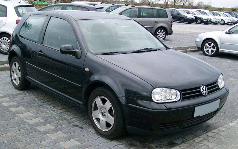 800px-VW_Golf_IV_front_20071205.jpg